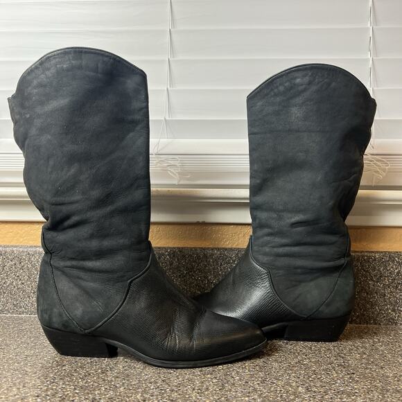 Botalino Women's Size 7.5 M Black Nubuck Leather Mid Calf Boots Pull On Low Heel - Picture 3 of 9